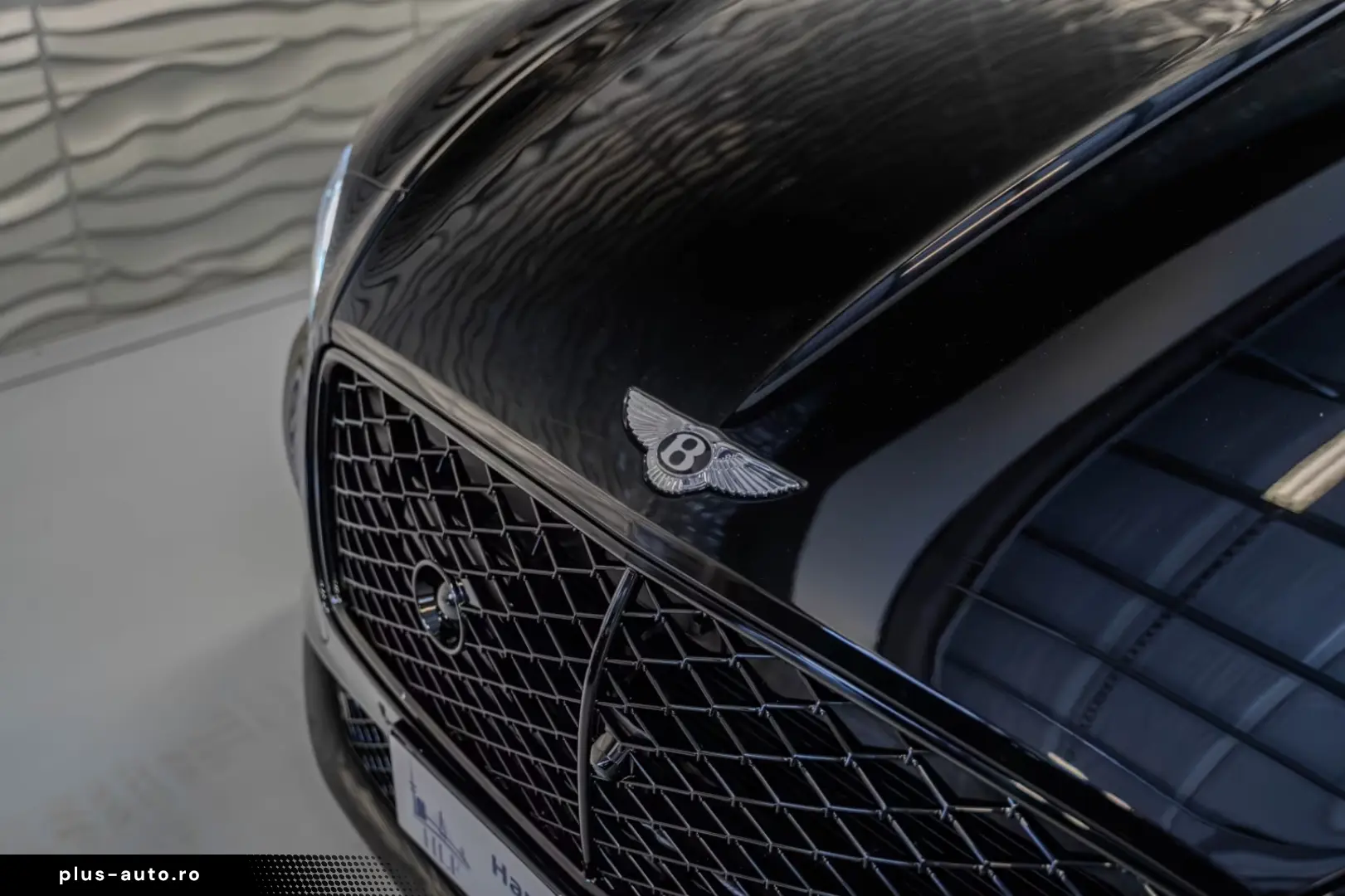 Bentley Continental GT  FULL YELLOW NAIM MULLINER