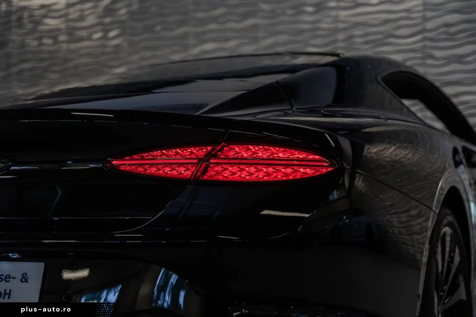 Bentley Continental GT  FULL YELLOW NAIM MULLINER