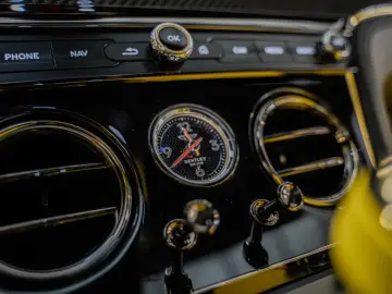 Bentley Continental GT  FULL YELLOW NAIM MULLINER