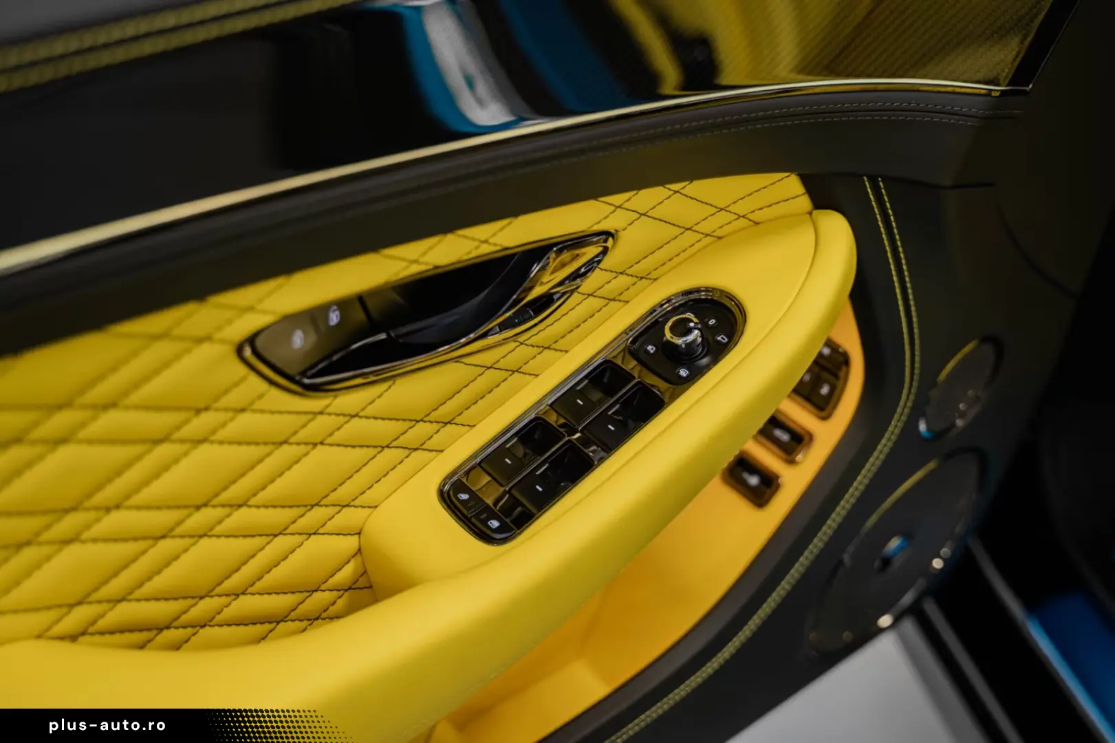 Bentley Continental GT  FULL YELLOW NAIM MULLINER