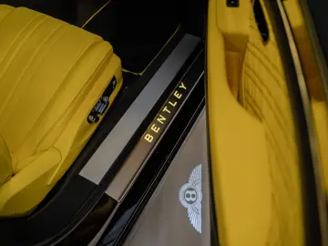 Bentley Continental GT  FULL YELLOW NAIM MULLINER