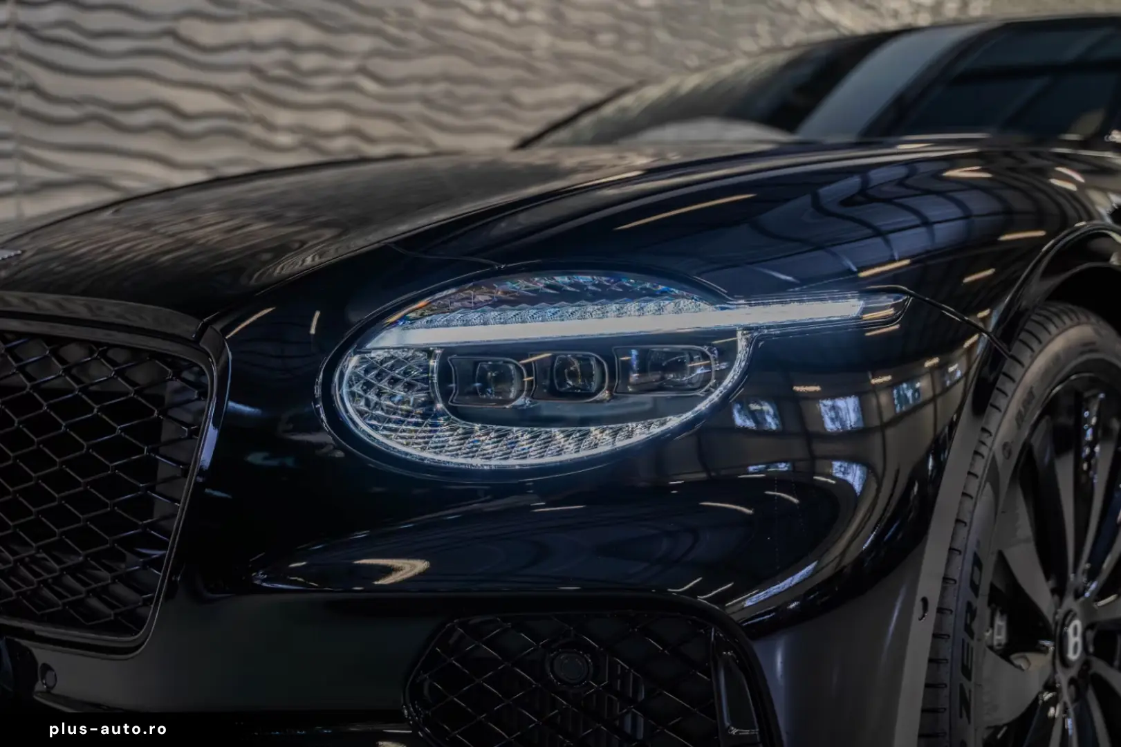 Bentley Continental GT  FULL YELLOW NAIM MULLINER