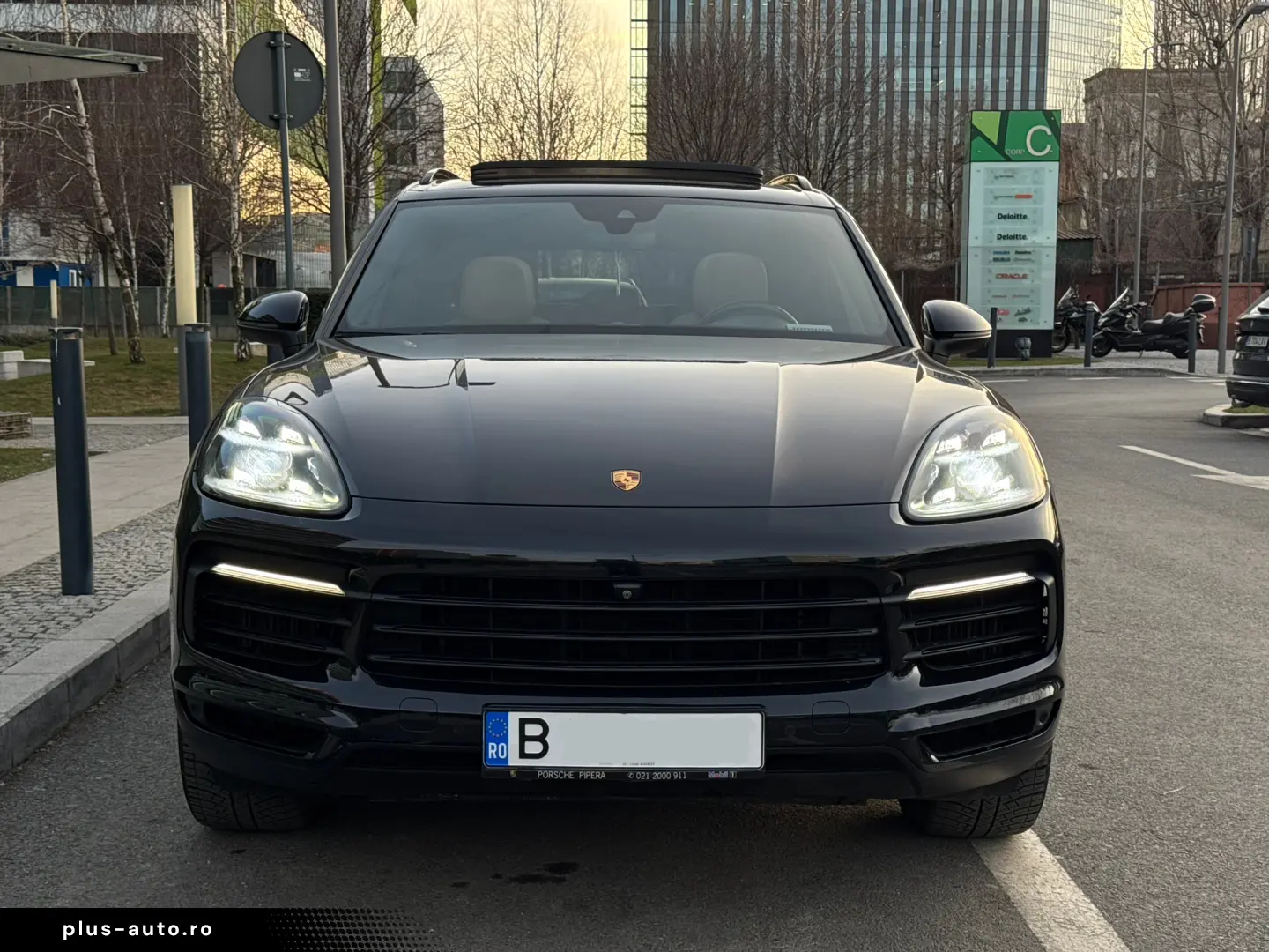 Porsche Cayenne 2018 - 3.0 Benzină - 340 CP