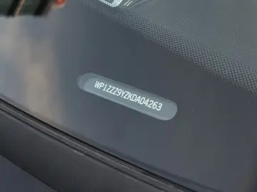 Porsche Cayenne 2018 - 3.0 Benzină - 340 CP