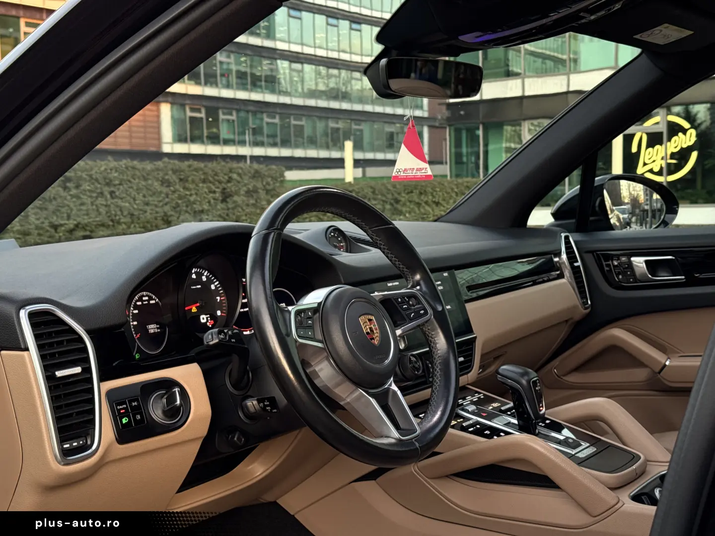 Porsche Cayenne 2018 - 3.0 Benzină - 340 CP