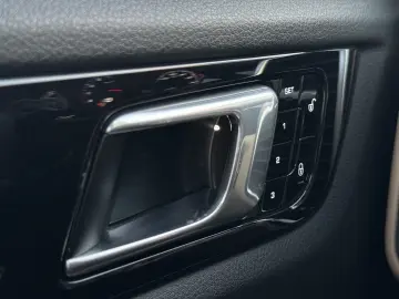 Porsche Cayenne 2018 - 3.0 Benzină - 340 CP