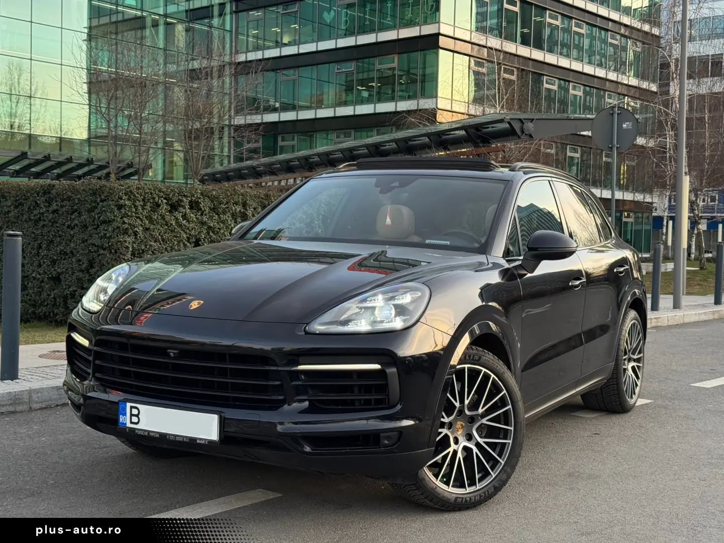 Porsche Cayenne 2018 - 3.0 Benzină - 340 CP
