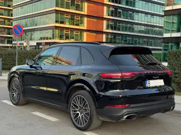 Porsche Cayenne 2018 - 3.0 Benzină - 340 CP