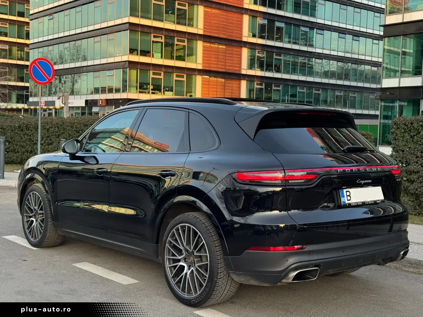 Porsche Cayenne 2018 - 3.0 Benzină - 340 CP
