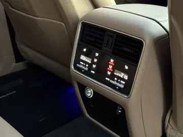 Porsche Cayenne 2018 - 3.0 Benzină - 340 CP