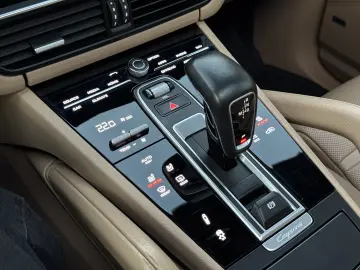 Porsche Cayenne 2018 - 3.0 Benzină - 340 CP