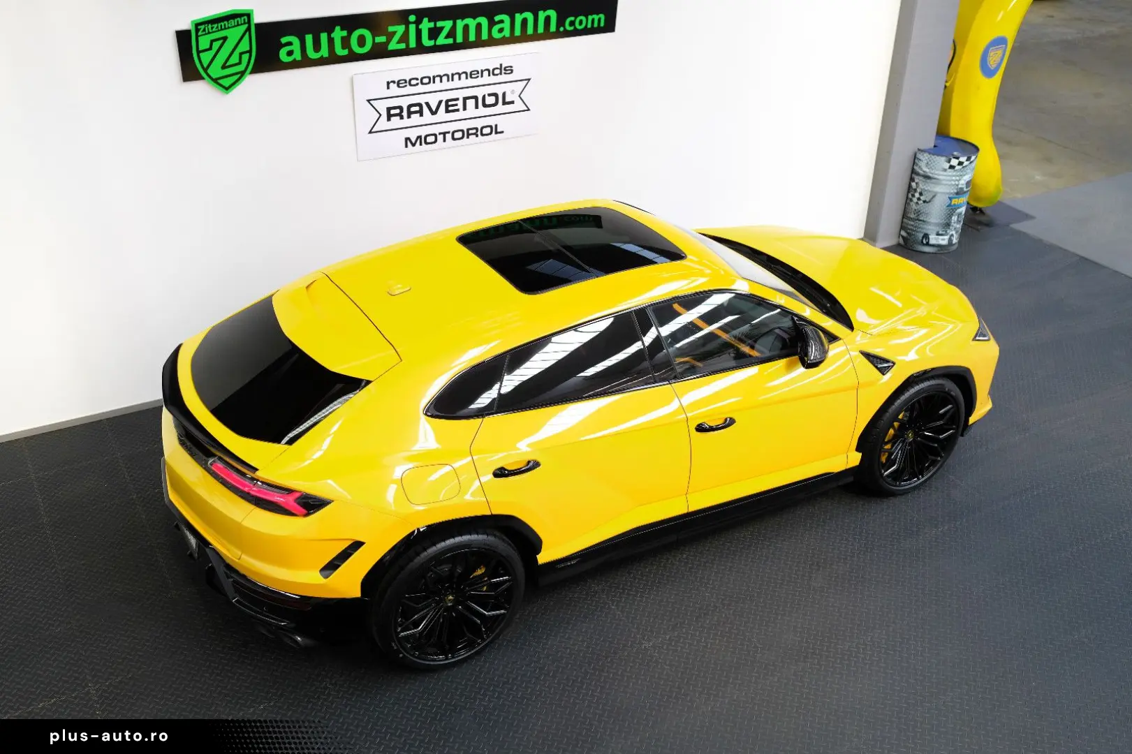 LAMBORGHINI Urus SE CARBON B&O PANO MASSAGE 23ZOLL STYLE PAC