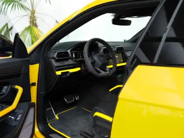 LAMBORGHINI Urus SE CARBON B&O PANO MASSAGE 23ZOLL STYLE PAC