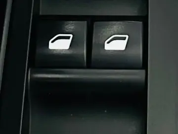 PEUGEOT 5008 2019 1.5D E6 Garantie 12 Luni Rate Avans 0 Doar