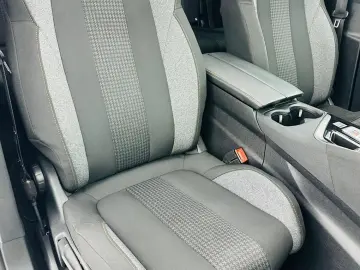 PEUGEOT 5008 2019 1.5D E6 Garantie 12 Luni Rate Avans 0 Doar