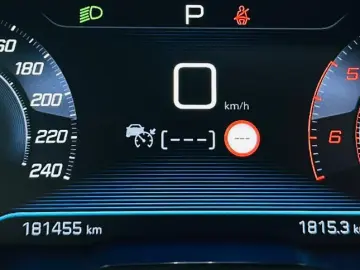 PEUGEOT 5008 2019 1.5D E6 Garantie 12 Luni Rate Avans 0 Doar