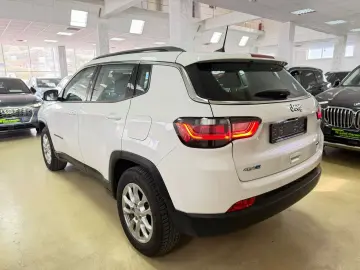 Jeep Compass 1.3 turbo t4 4xe PHEV Posibilitate finantare