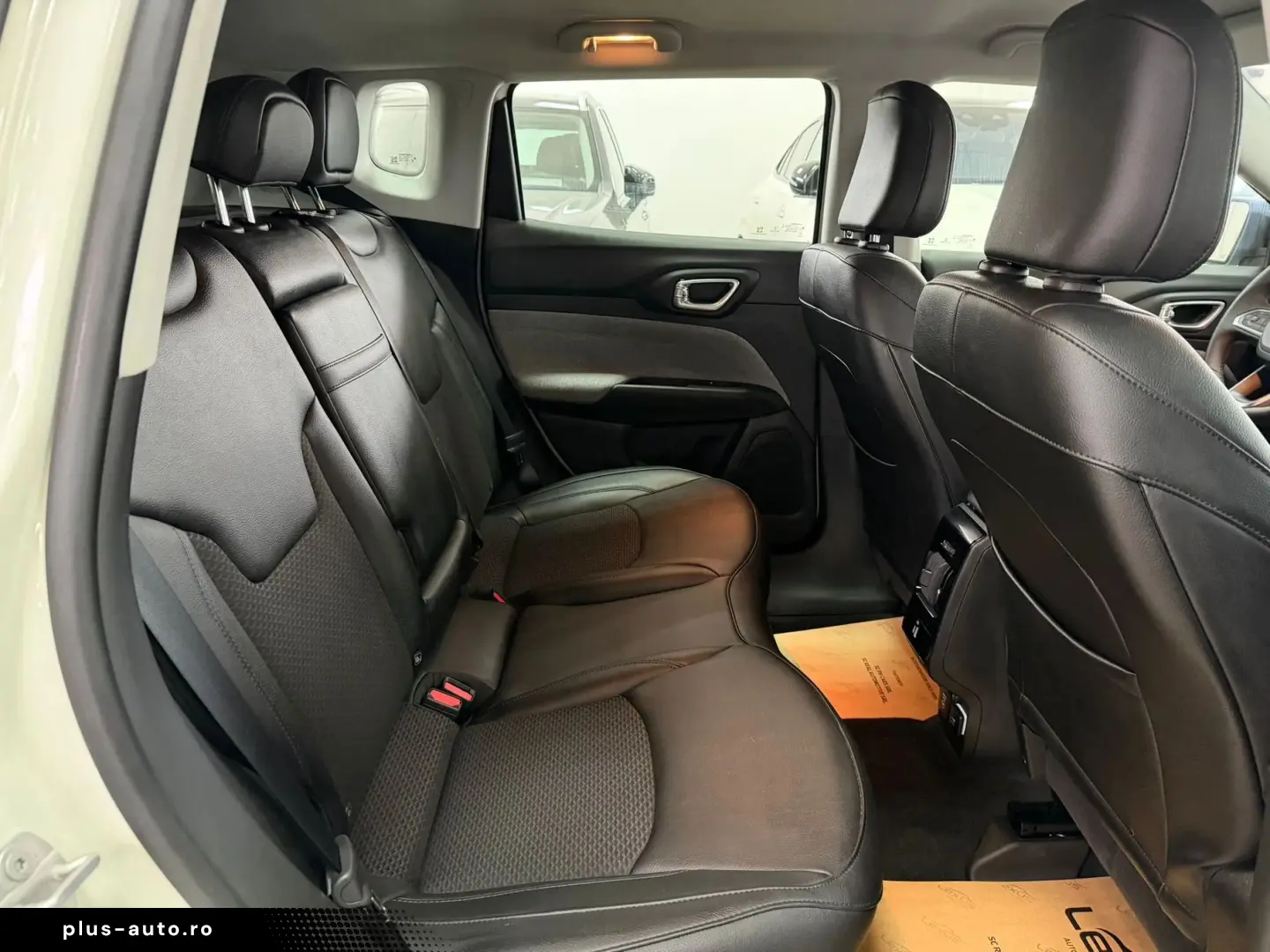 Jeep Compass 1.3 turbo t4 4xe PHEV Posibilitate finantare