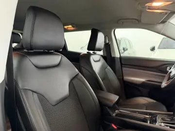 Jeep Compass 1.3 turbo t4 4xe PHEV Posibilitate finantare