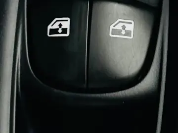 NISSAN Qashqai 2018 1.2i E6 Garantie 12 Luni Rate Avans 0 Do