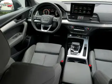 Audi Q5 Gen-Fy-2016