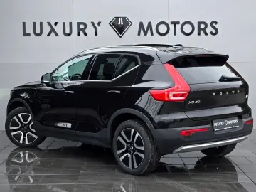 Volvo Xc-40