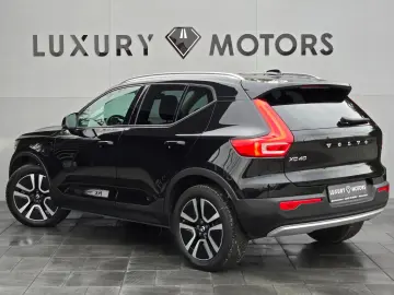 Volvo Xc-40