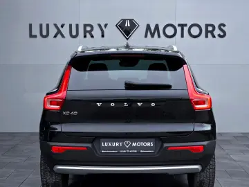Volvo Xc-40