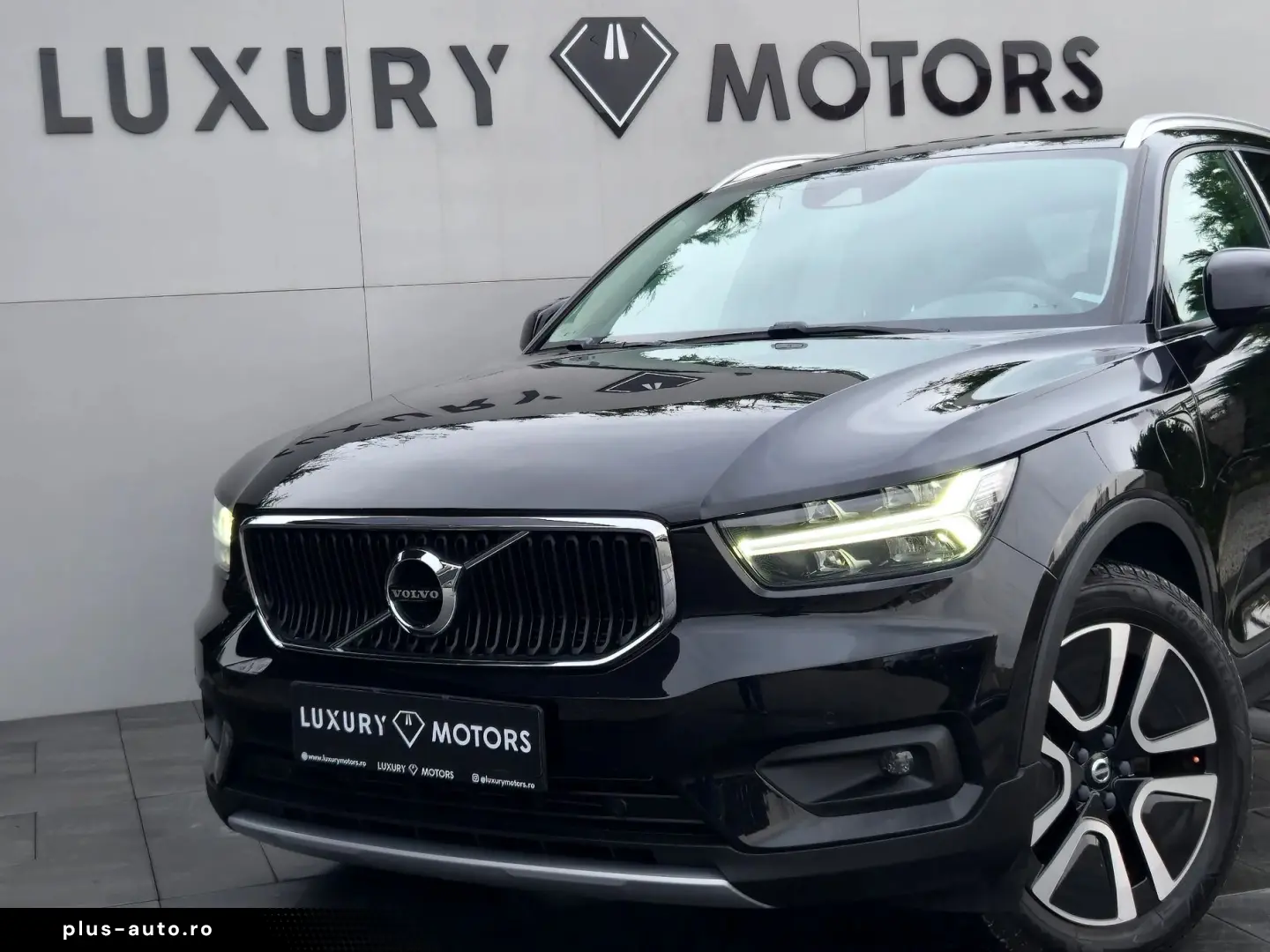 Volvo Xc-40
