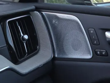 Volvo Xc-60 Gen-Ii-2017