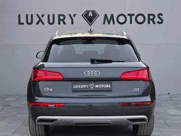 Audi Q5 Gen-Fy-2016