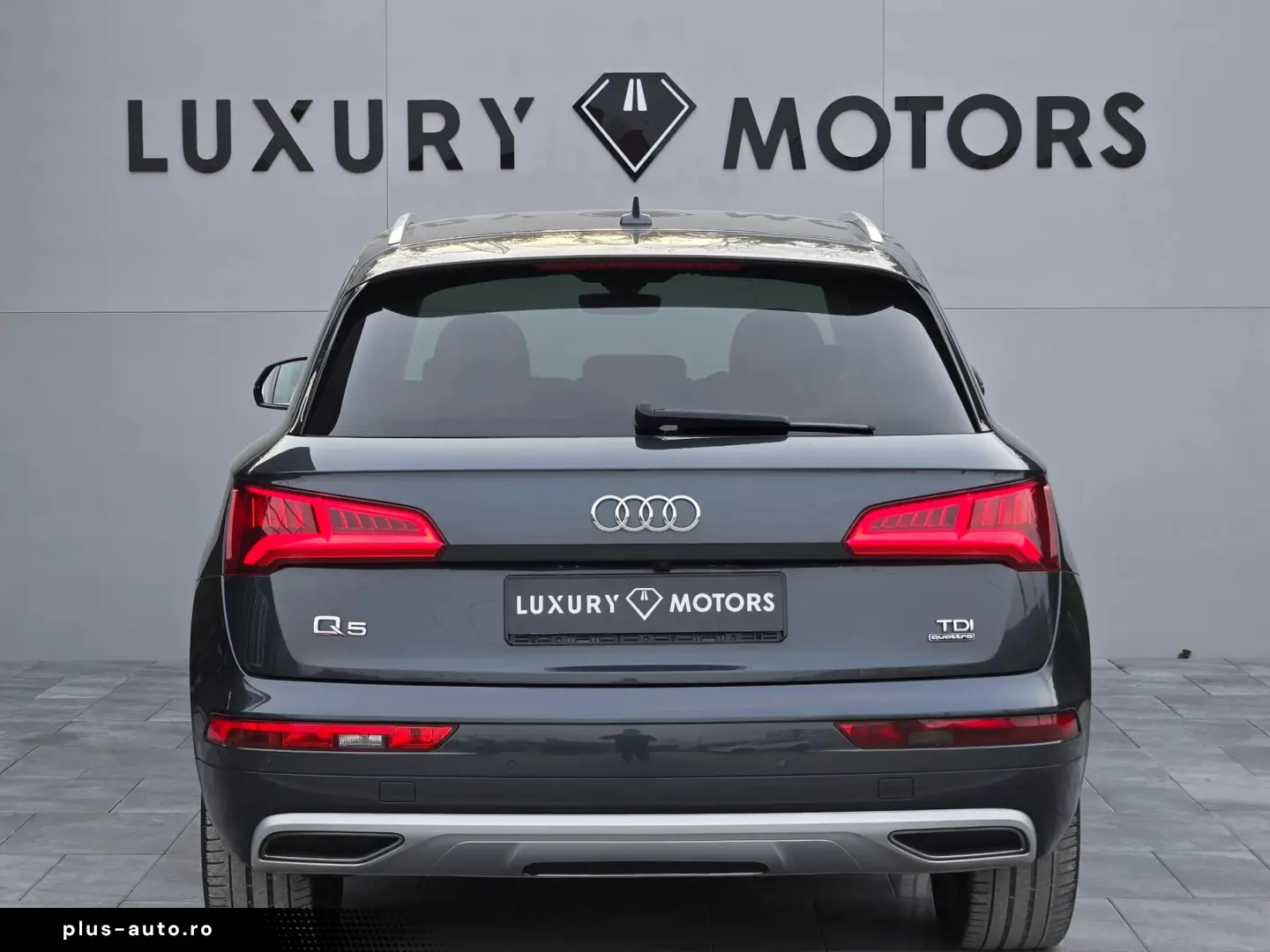 Audi Q5 Gen-Fy-2016