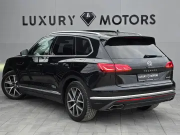 Volkswagen Touareg Gen-Iii-2018