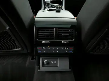 Volkswagen Touareg Gen-Iii-2018