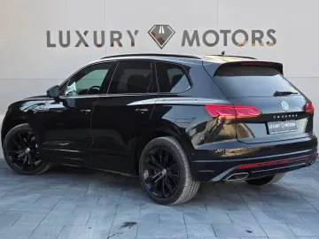 Volkswagen Touareg Gen-Iii-2018
