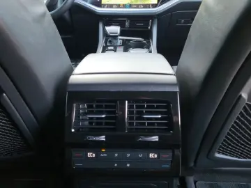 Volkswagen Touareg Gen-Iii-2018