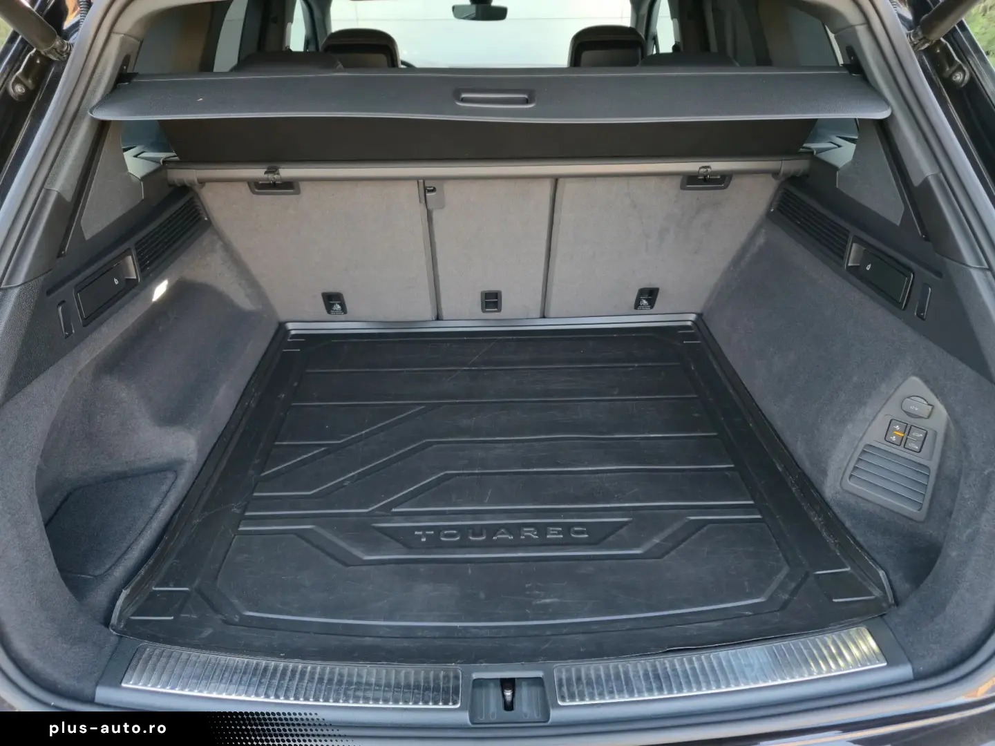 Volkswagen Touareg Gen-Iii-2018