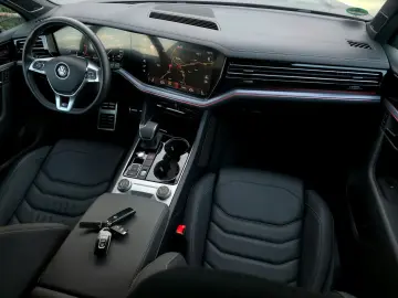 Volkswagen Touareg Gen-Iii-2018