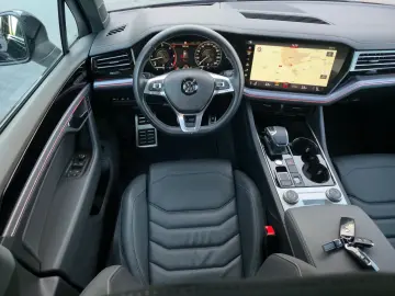 Volkswagen Touareg Gen-Iii-2018