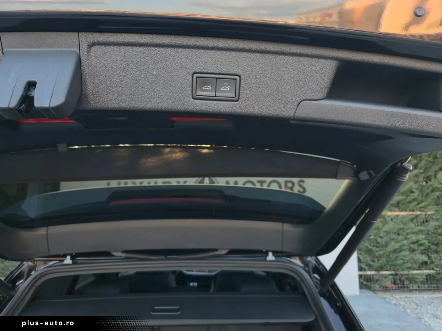 Volkswagen Touareg Gen-Iii-2018