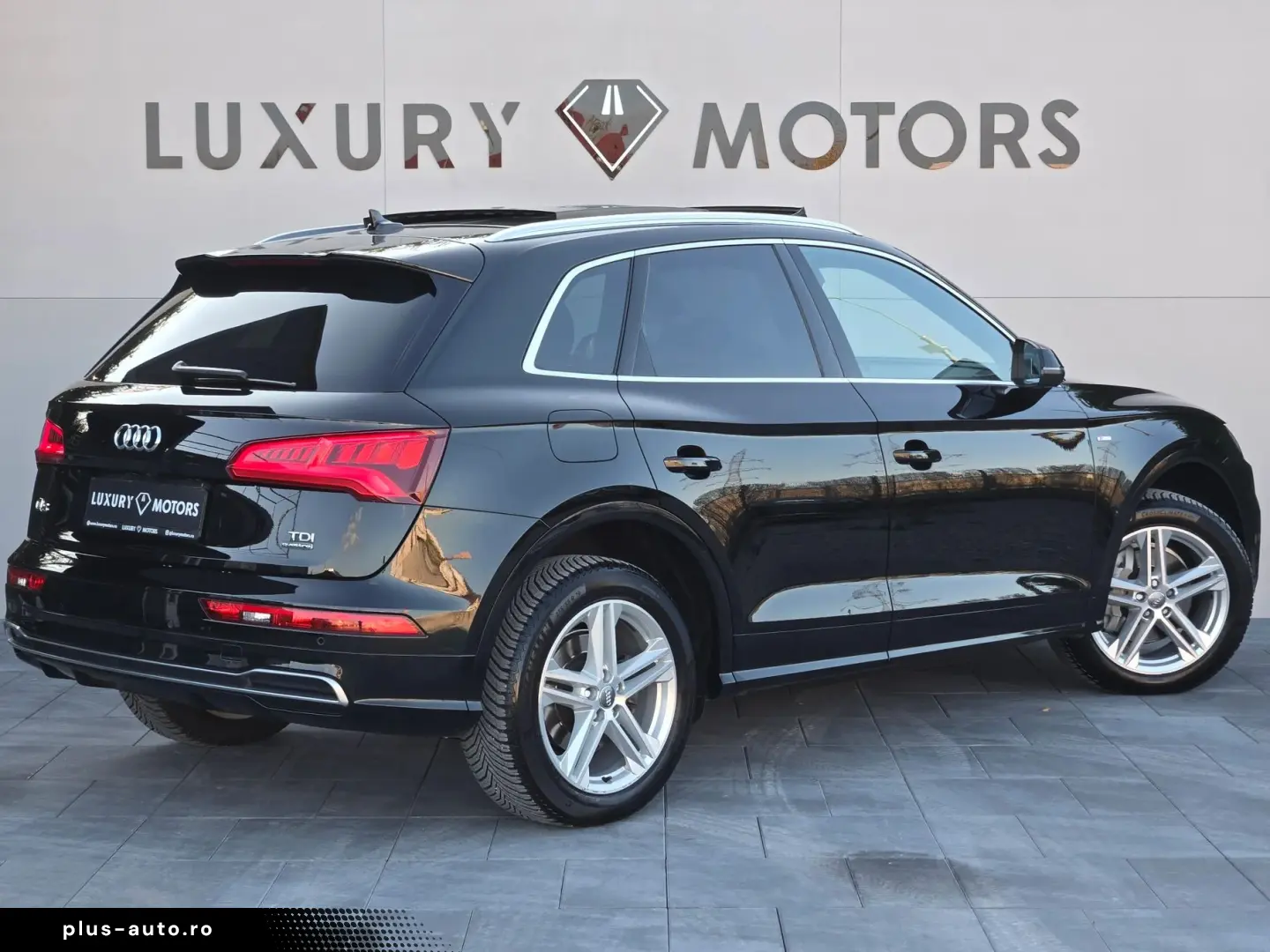 Audi Q5 Gen-Fy-2016