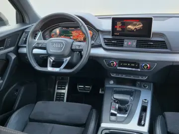 Audi Q5 Gen-Fy-2016