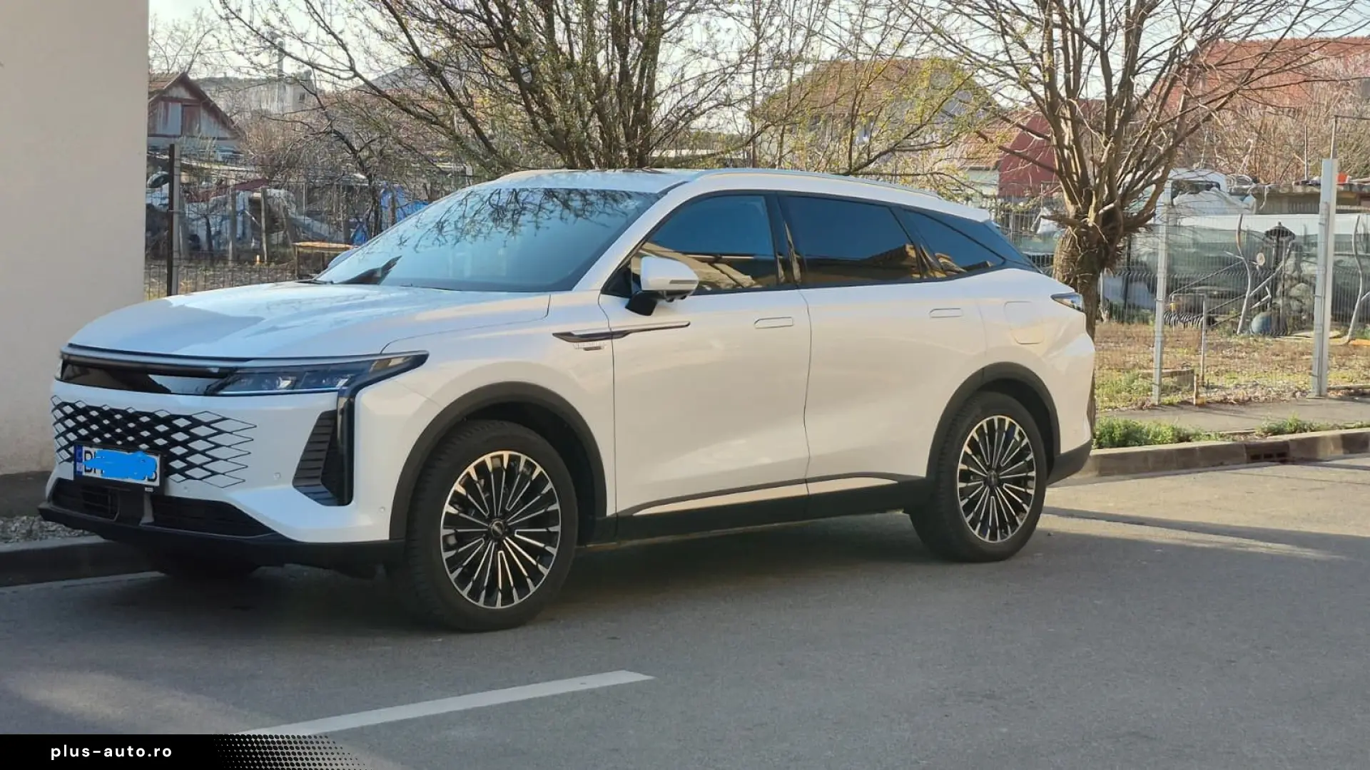 OMODA 9 1.5 TGDI PHEV Exclusive Hybrid