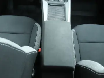 DACIA BIGSTER 1.8 Hybrid 155 Journey