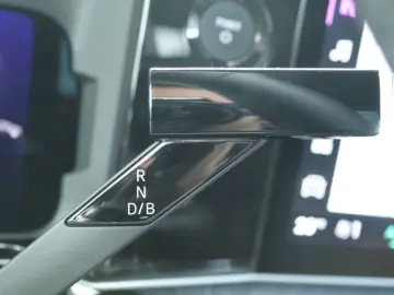 RENAULT 5 techno comfort range 150cp