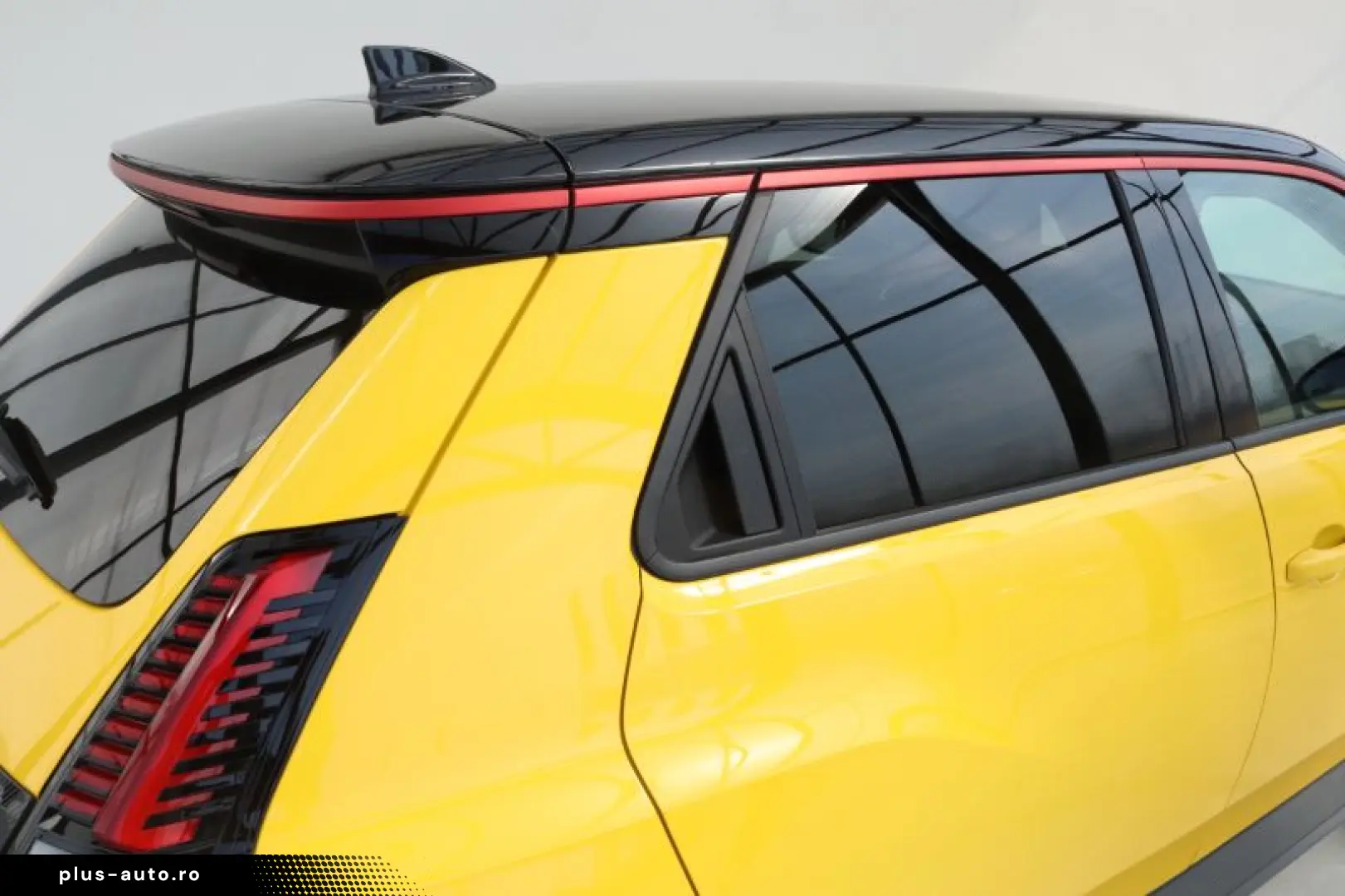 RENAULT 5 techno comfort range 150cp