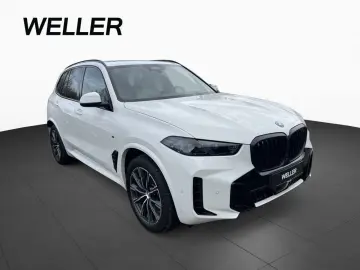 BMW X5 xD 50e M SPORT PRO AdLED DA Pano AHK HK 2ACHS