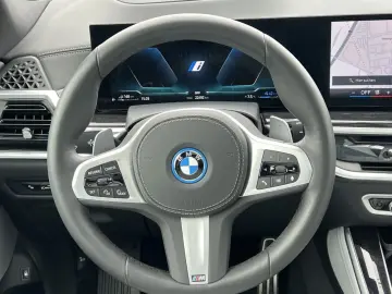 BMW X5 xD 50e M SPORT PRO AdLED DA Pano AHK HK 2ACHS