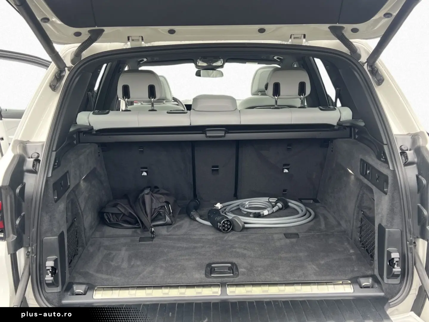 BMW X5 xD 50e M SPORT PRO AdLED DA Pano AHK HK 2ACHS