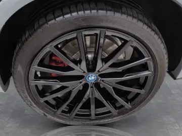 BMW X5 xDrive50e Sportp. Dig.Cockpit LED AHK Shz.